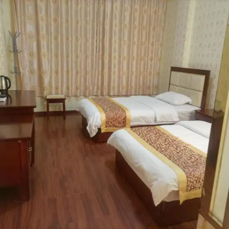 Zayu Dian Zang Qingyuan Hotel
