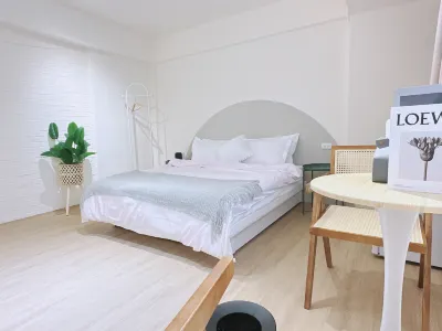 homiday Hotels in Caotun Town