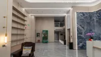 Longsheng Grand Hotel (Fangchenggang High-Speed Rail North Station)