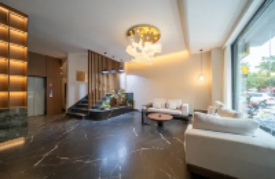 Xichang Shanyue Hotel (Torch Square)