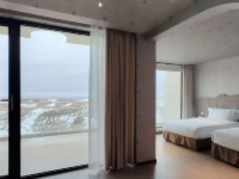 Fuhai Worlda Luxury Wilderness Hotel (Haishang Devil City) โรงแรมในผูไห่