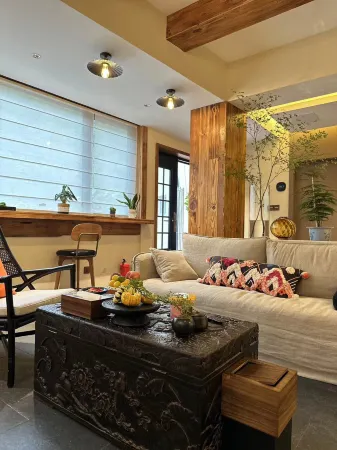 Zompa Yak hotel Отели рядом с достопримечательностью «Nanwusi»