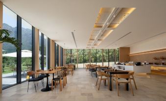 Jiuhuashan Yueshan Resort Hotel