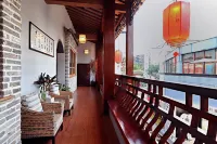 Mild Spring boutique Inn (Tunxi Old Street) Hotels near Longshan Temple