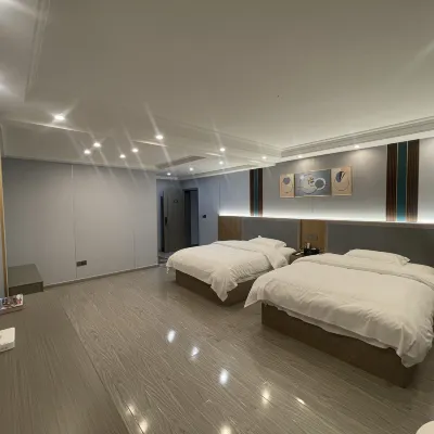 Songpan Xipo Mountain Township Inn (Ancient City Wall Store) Hotels near Songpan Ancient City