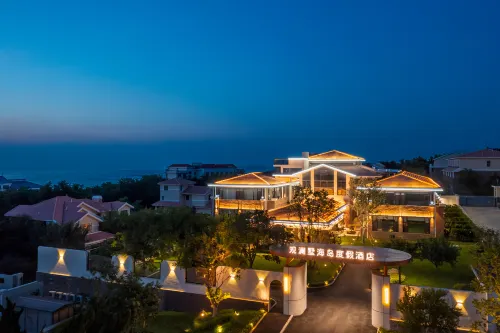 Yantai Guanlanshu Island Resort Hotel (Yangma Island Resort) - sul mare