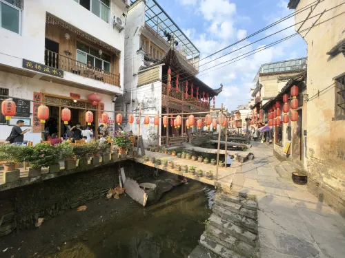 Li Keng Huaqiao Flowing Water Homestay