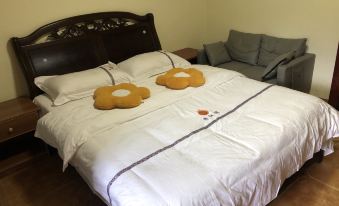 Xiaodongjiang Yanquan Farmhouse