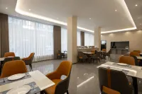 Ningbo·Paris Sanhe Hotel (Ningbo Sports Center Laowaitan Shopping Branch)