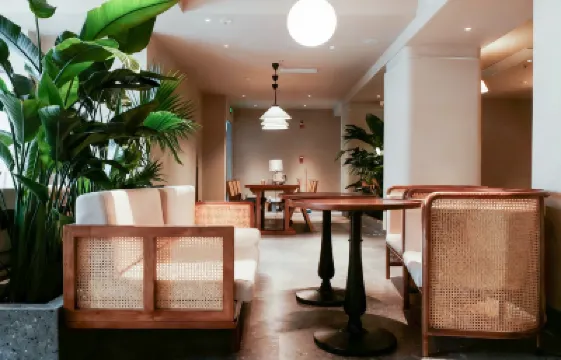 Lincuo Design Hotel (The Old Town of Zhangzhou Wenchang) Hotels near Wei Zhen Temple