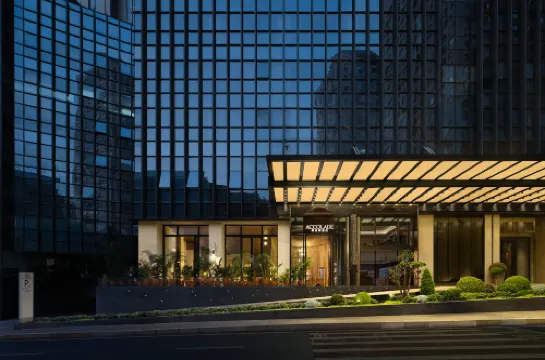 ACCOLADE Hotel (Monument to the People's Liberation Branch)