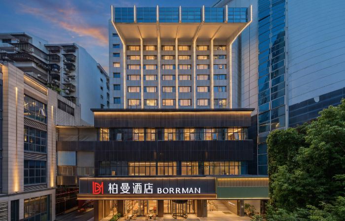 Borrman Hotel (Nanning Zhongshan Road Food Street Chaoyang Square Subway Station)