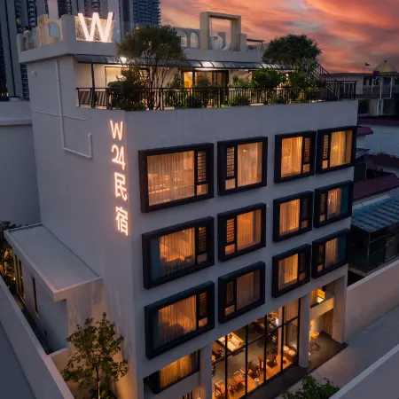 W24 Homestay (Shunde OCT Harbour)