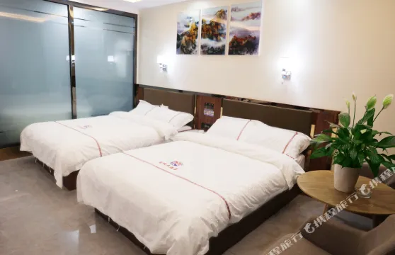 岳普湖龍欣大酒店