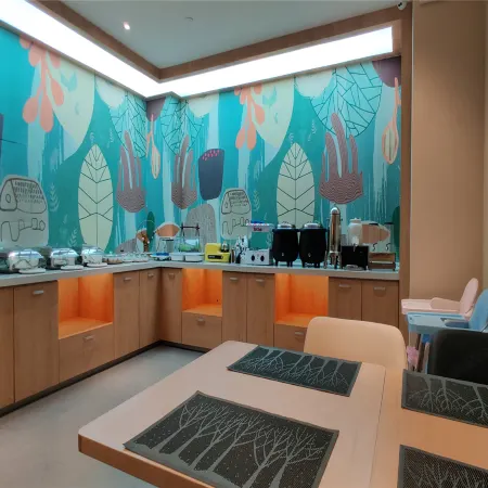 HanTing Hotel (Tuquan Central Park)