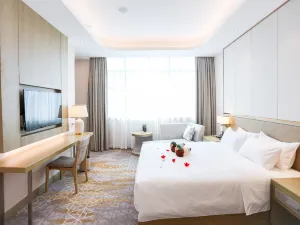 LONGHAI OVERSEAS CHINESE HOTEL