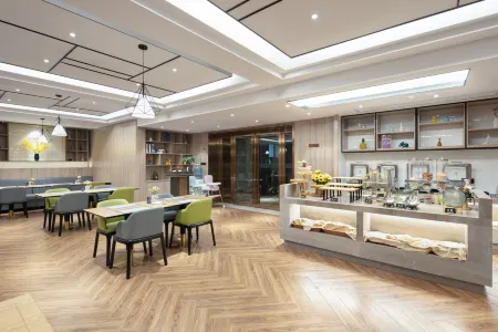 Morning Hotel (Xiangxiang Railway Station) Отели в г. Сянсян