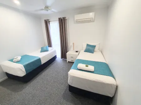 The Shores Holiday Apartments Отели рядом с достопримечательностью «Mackay Entertainment & Convention Centre (MECC)»