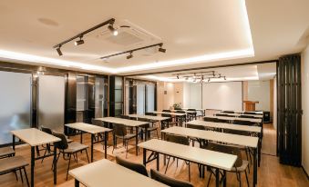 Nanjing Xinjiekou Netease Cloud Music Atour X Hotel