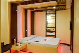 Hotel Sogo Wood Street Pasay