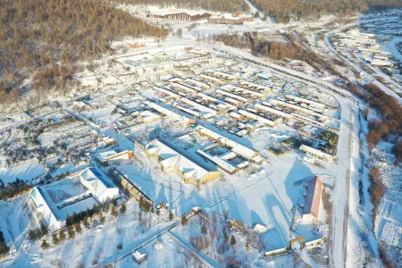 Home stay in Linsu village, Aershan Отели рядом с достопримечательностью «Arxan Bailang Peak Scenic Area»