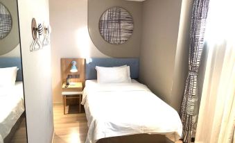 Homeinn · neo (Zhaoqing Qixingyan Paifang)