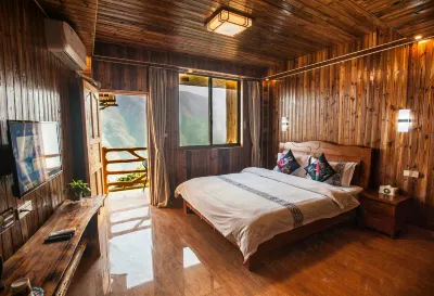 Longji Terraced Field Xinyun Hotel 룽지 계단식논 자연경관지구/고대 장족마을 호텔