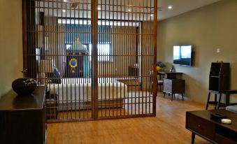 Yuexiang Holiday Hotel