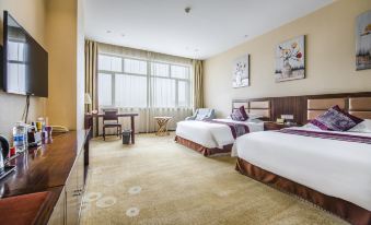 Minghua Hotel (Akesu Tianbai Friendly Shopping Plaza)