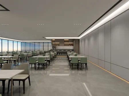 Dongli Lake Grand Hotel (Chaozhou Hanshi) Отели рядом с достопримечательностью «Chaozhou Administration College»