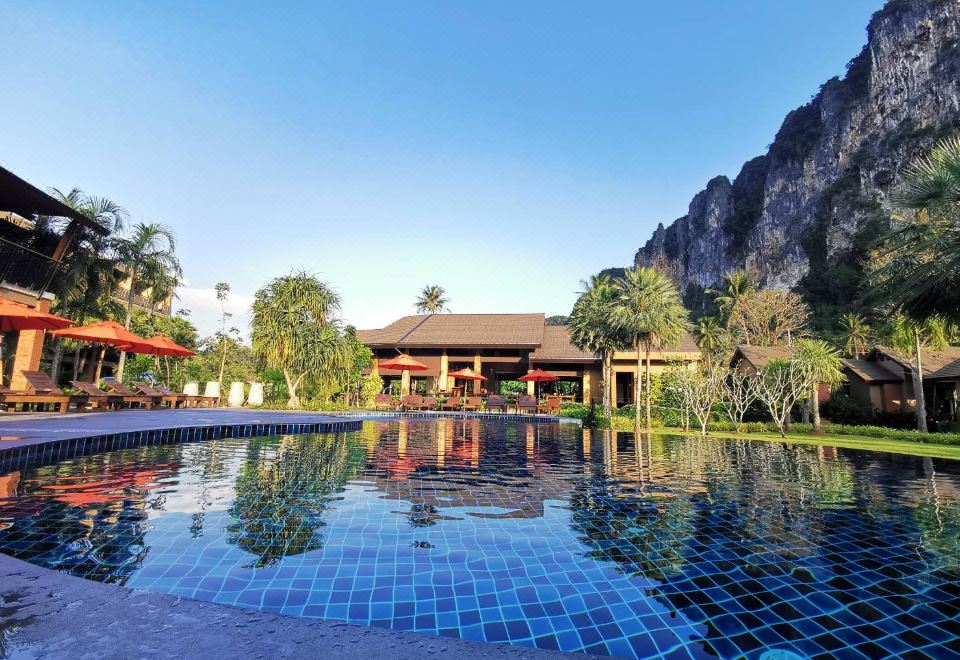 Aonang Hill @11/1Over view