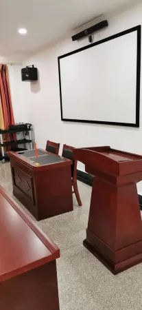 Laobeijing Express Hotel Отели рядом с достопримечательностью «Baiyangdian Lake»