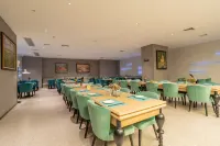 LANOU Hotel (Qingyuan Shunying Times Qingcheng Station) - parkir