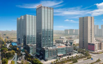 Vienna International Hotel (Yancheng Dafeng High tech Zone Branch) Hotels near Dafenggang Zoo