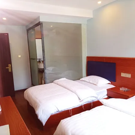 Zeyi Hotel
