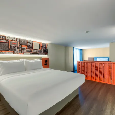 Ibis Hotel (Harbin Central Street Airport Bus Station Hotel) Hotels in Harbin