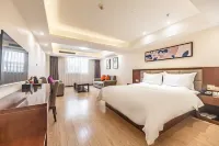 Super 8 Hotel (Suining Xishan Road High Speed Railway Station)