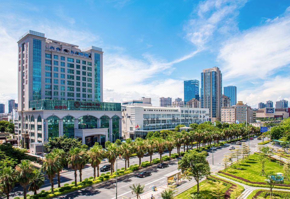 厦门天元君隆酒店外景图