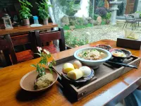 Floral Hotel·Jingning Zizaiju B&B Hotel (Yunzhong Daji Branch) - พร้อมอาหารเช้า