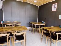 喀纳斯一家精品民宿 - 餐厅