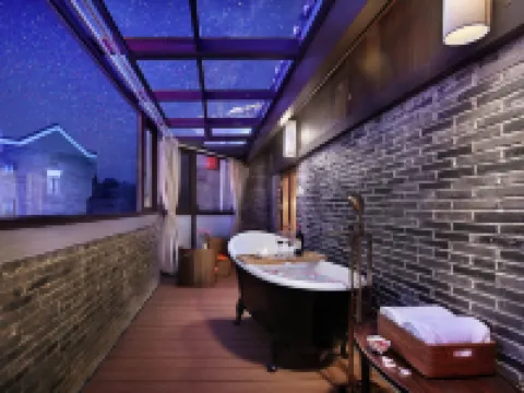 Qing San She Art Inn Hotels in Guilin