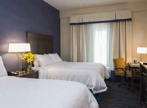 Hampton Inn by Hilton Ottawa Airport