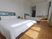 Nan'ao Golden Beach Homestay (Shili Yintan) Hotels in Nan'ao Island  Yun'ao Town