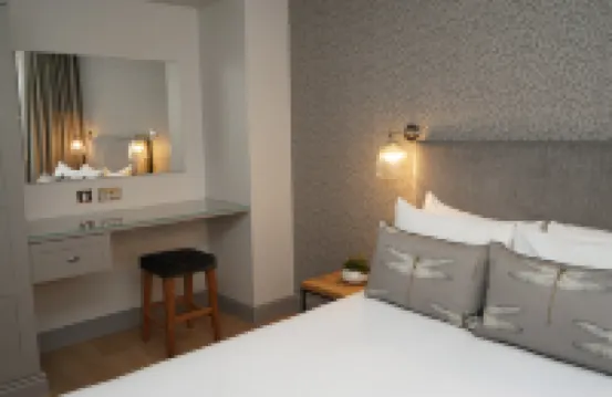 No.8 Waterloo Street