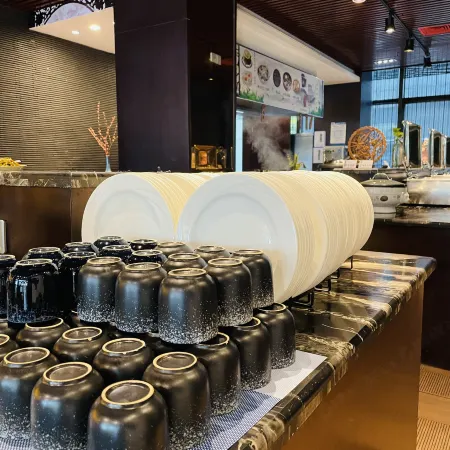 Scholars Hotel (Wuxi Jiangnan University Changguangxi Subway Station) Отели рядом с достопримечательностью «Город Shuihu»