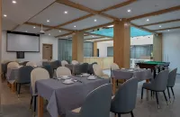 Tengchong Yunman shanting View Hotel - พร้อมอาหารเช้า