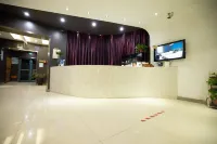 Baiwei Qingju (Jingkai Avenue Jianshe Middle Road Branch) - Bãi đậu xe