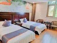 Junyi Apartment Hotel (Pingyuan Highway Intersection) Hotels in Pingyuan