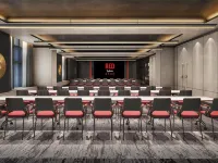 Radisson RED Hotel Zhuhai Gongbei Port