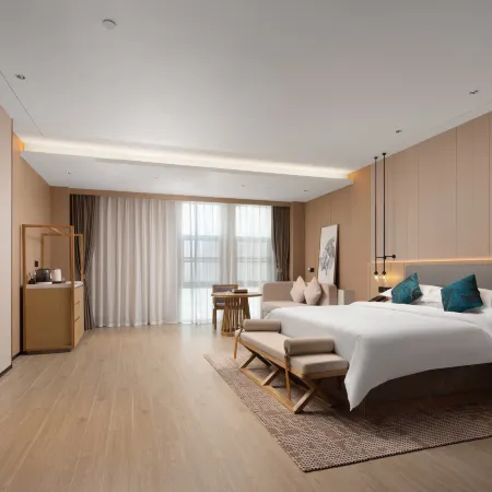 BLUE OCEAN LINDUN HOTEL